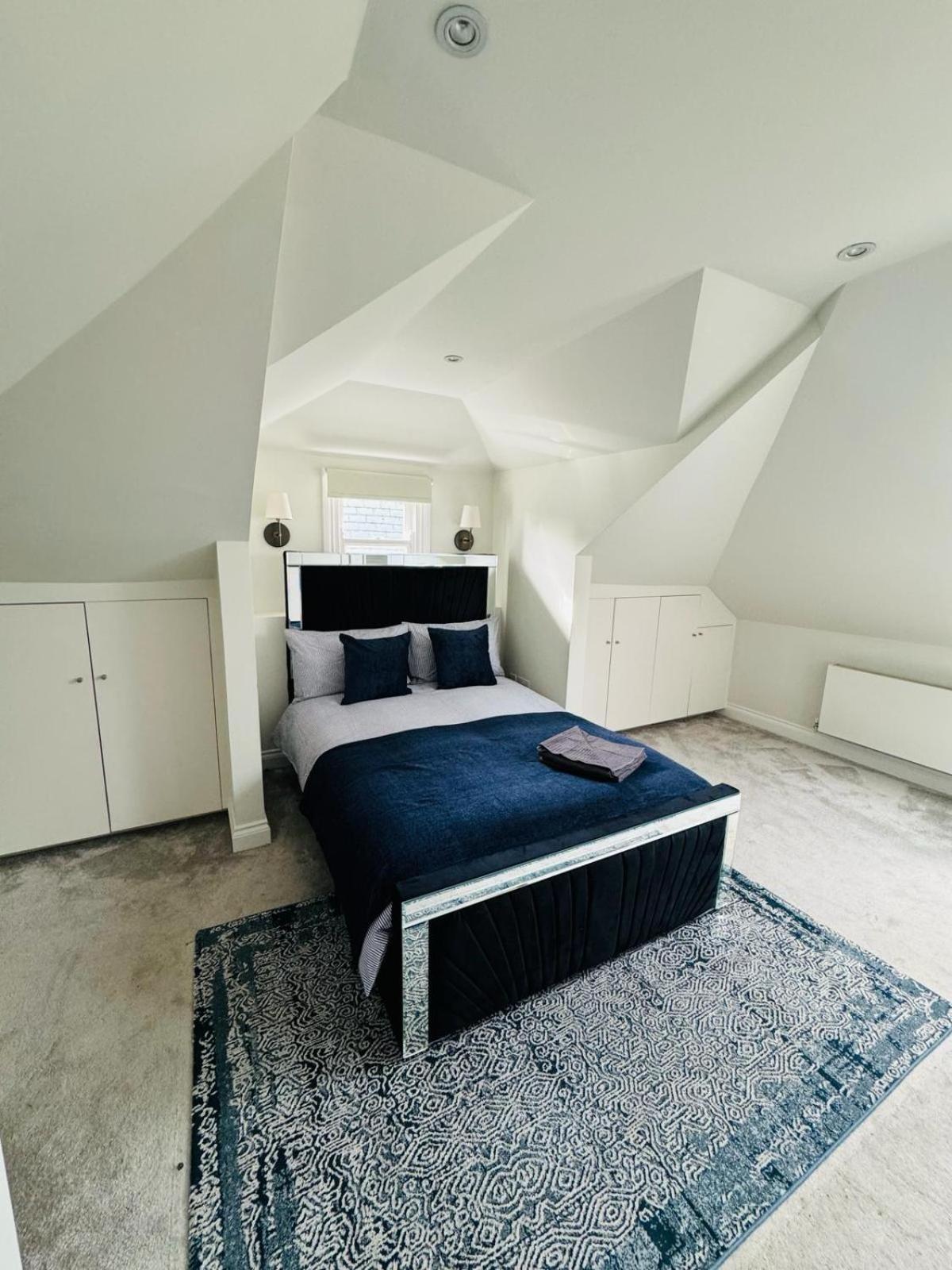 Stunning Flat In Chiswick Apartment Londra Exterior foto