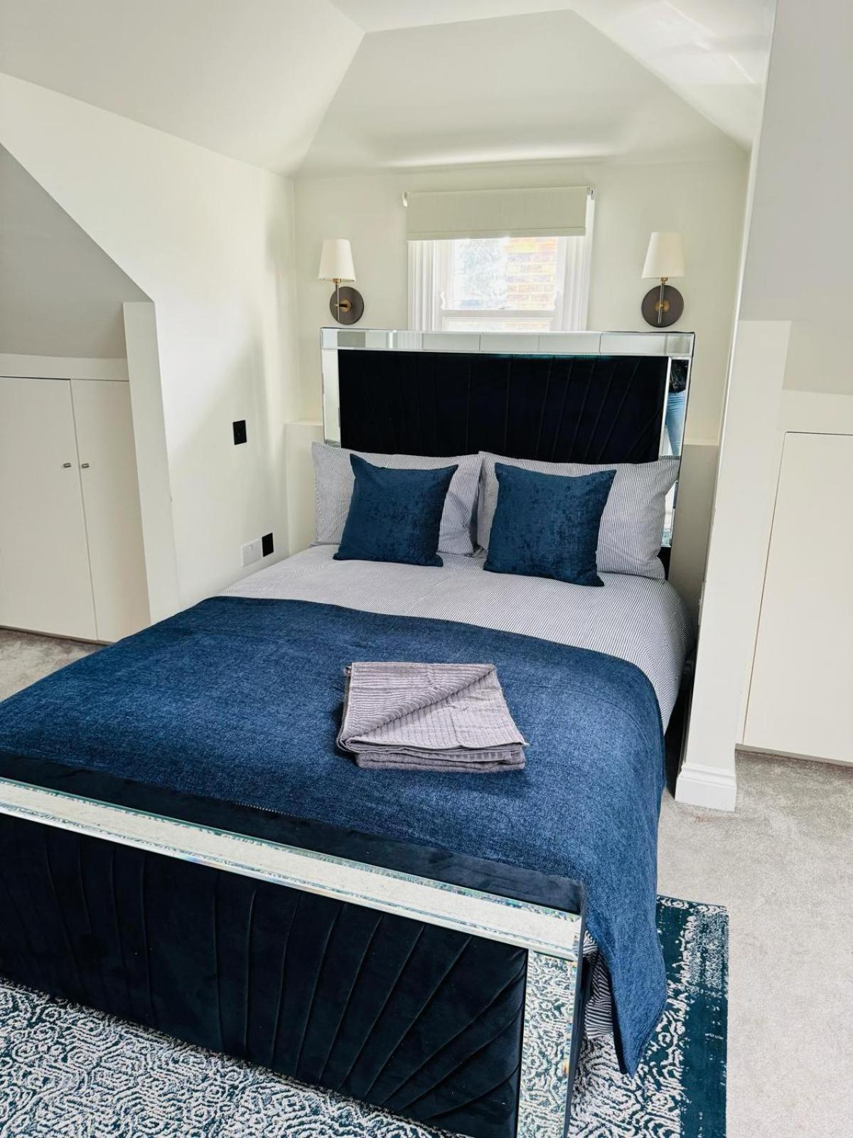 Stunning Flat In Chiswick Apartment Londra Exterior foto